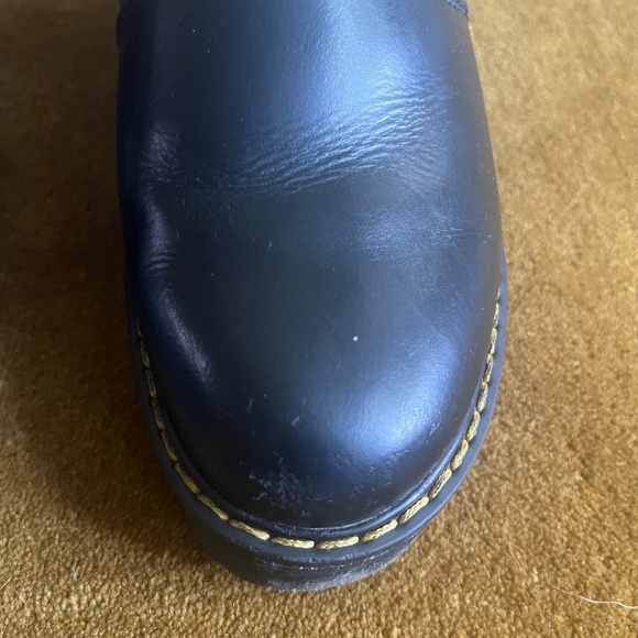 DR. MARTENS Rometty Wyoming Platform Chelsea Boot - Picture 4 of 16